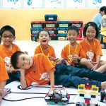 Các du học sinh Việt trong khóa học hè STEM tại Mỹ